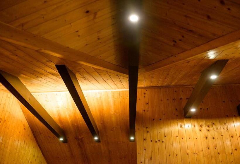 اتاق استاندارد, Istana Resort & Spa