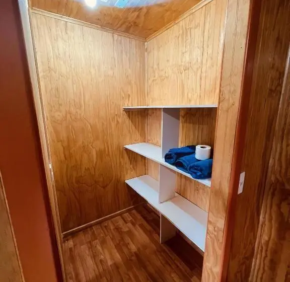スタンダードトリプルルーム, Hostal Piedra Santa