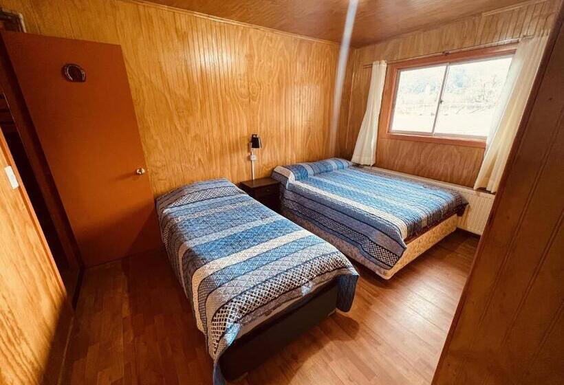 חדר סטנדרט לשלושה, Hostal Piedra Santa