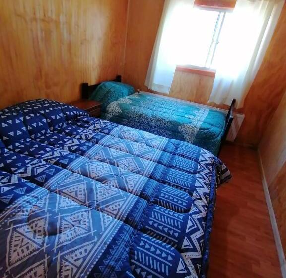 חדר סטנדרט לשלושה, Hostal Piedra Santa