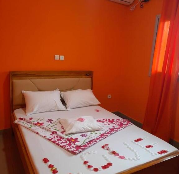 استودیو خانوادگی, Npangou Appart