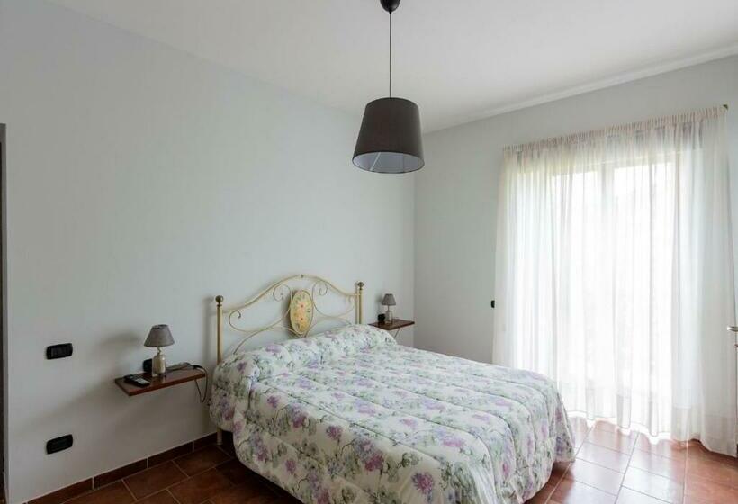 חדר סטנדרט, Agriturismo Il Sentiero Degli Ulivi   Irpinia