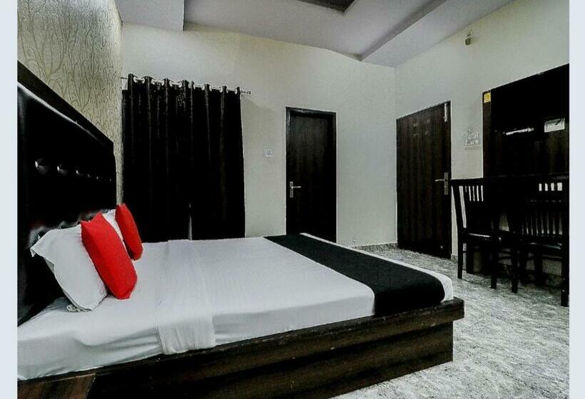 Deluxe Trippelrum, Gsc International Hotel And Restaurant