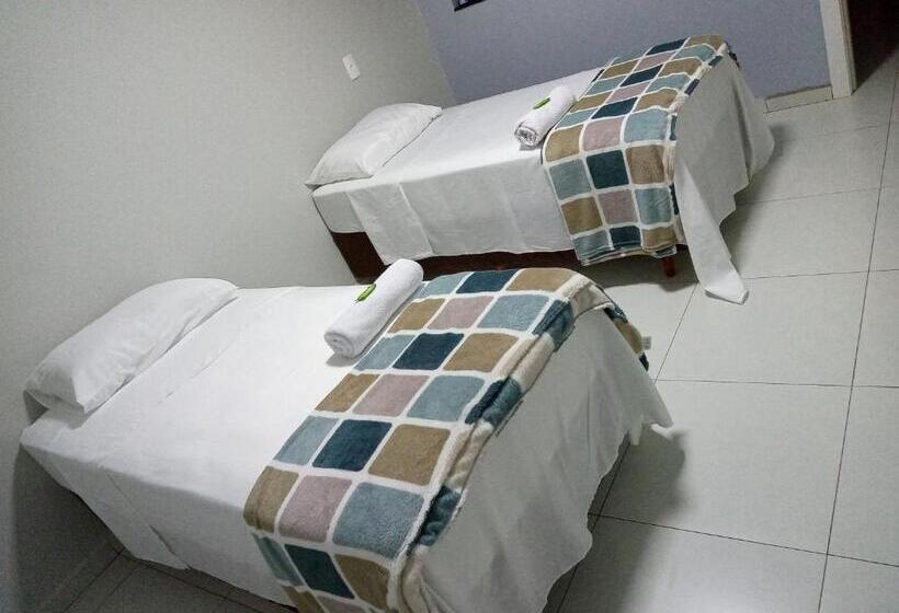 חדר אקונומי, Bueno S   Francisco Beltrão