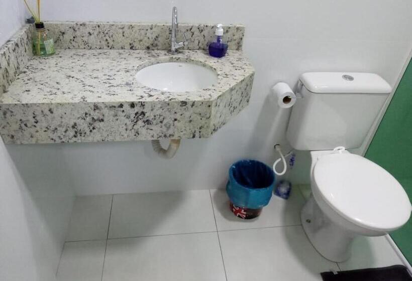 חדר אקונומי, Bueno S   Francisco Beltrão