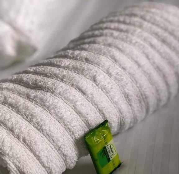 חדר אקונומי יחיד, Bueno S   Francisco Beltrão