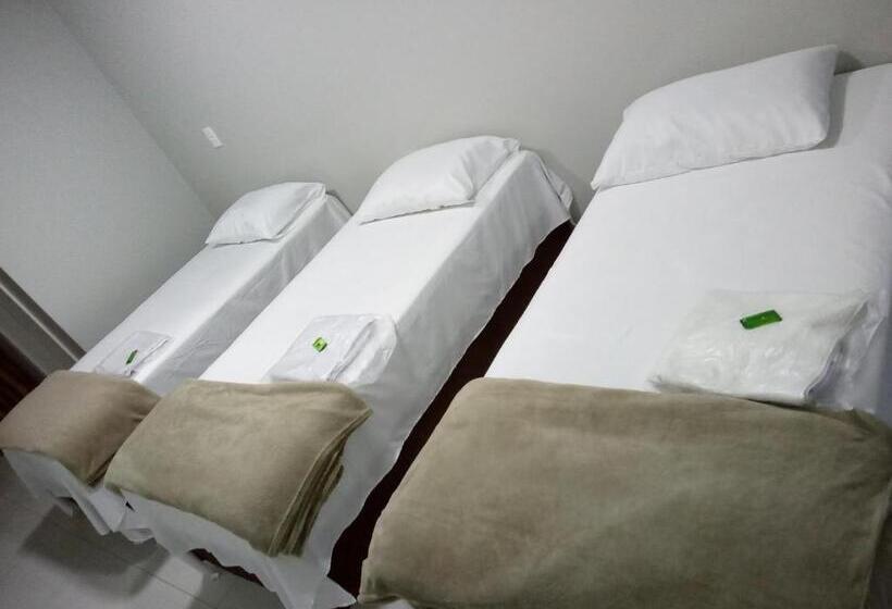 חדר סטנדרט לשלושה, Bueno S   Francisco Beltrão