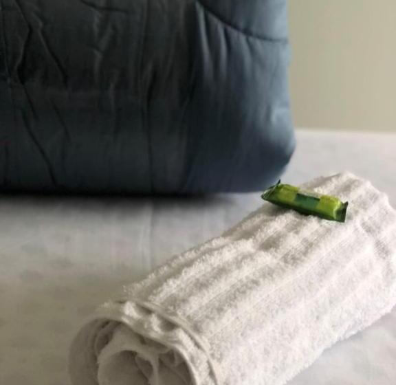 חדר משפחתי, Bueno S   Francisco Beltrão