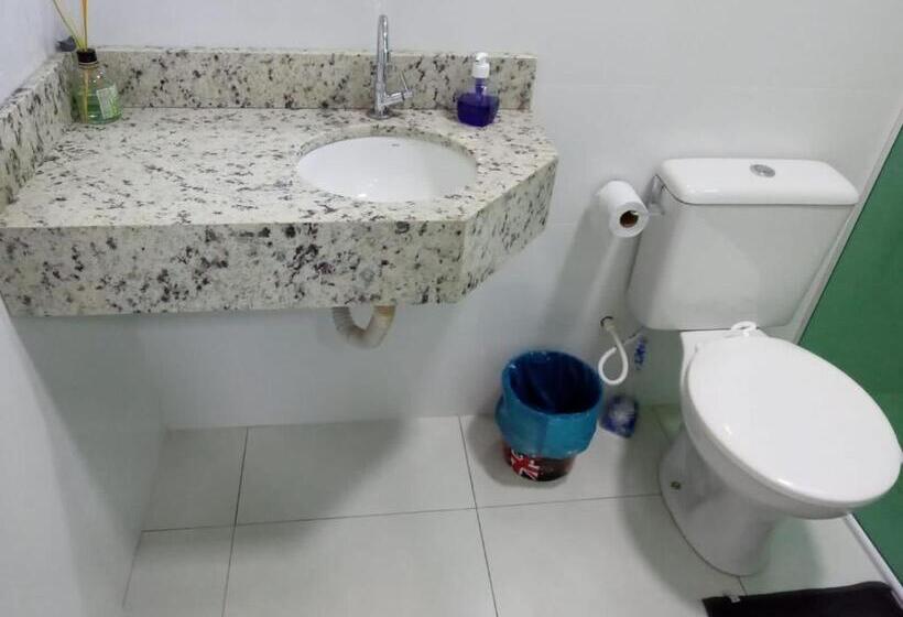 חדר משפחתי, Bueno S   Francisco Beltrão