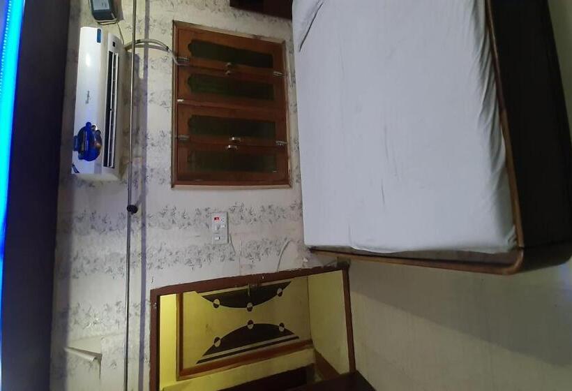 غرفة قياسية, Spot On 82020 Jmd