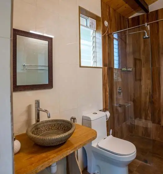 Cabaña, Nirvana Hill Resort