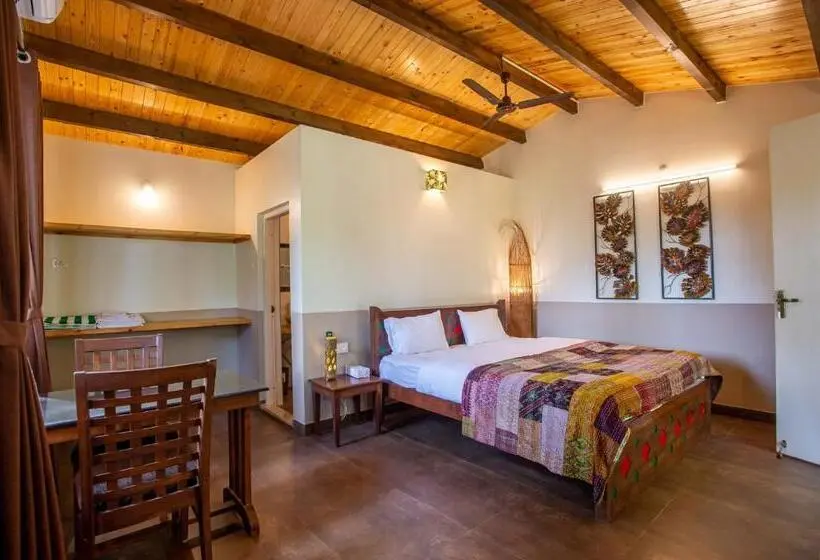 Cabaña, Nirvana Hill Resort