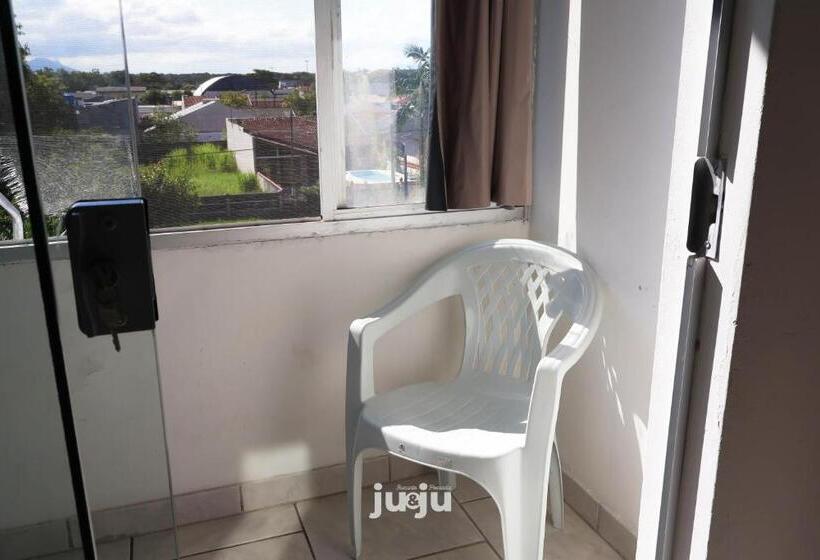 غرفة قياسية رباعية, Pousada Ju&ju à 400 Mts Da Praia