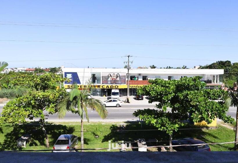 غرفة قياسية رباعية مزودة بشُرفة, Pousada Ju&ju à 400 Mts Da Praia