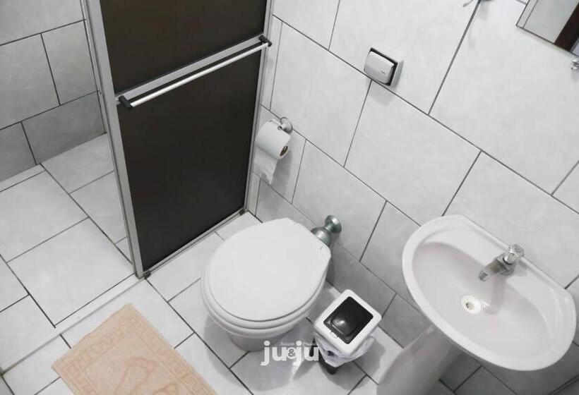 غرفة قياسية رباعية, Pousada Ju&ju à 400 Mts Da Praia