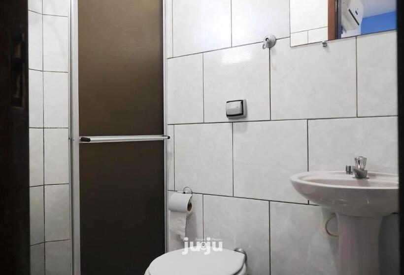 غرفة قياسية رباعية, Pousada Ju&ju à 400 Mts Da Praia