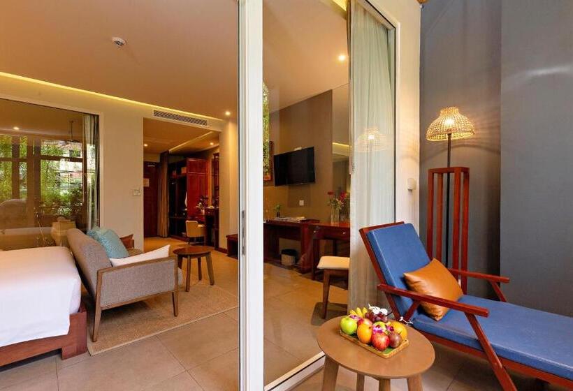 주니어 스위트 발코니, Indra