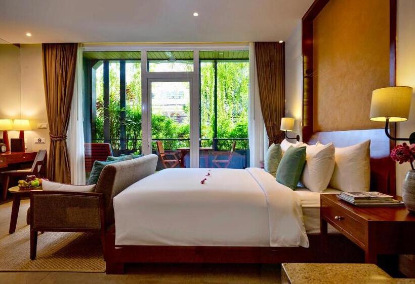 주니어 스위트 발코니, Indra