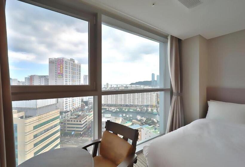 Camera Familiare, Northharbor