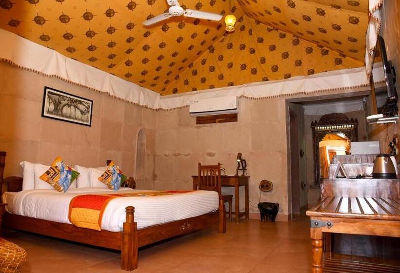 Дом 1 Спальня, Puratan Qila