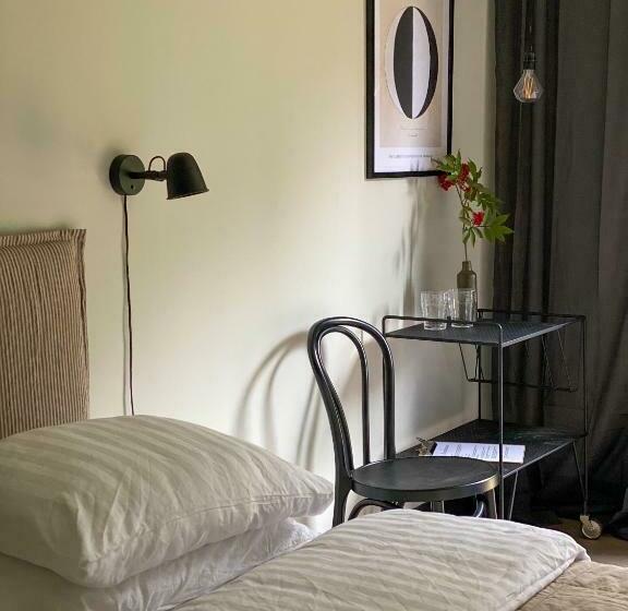 غرفة قياسية, Rallarhustruns