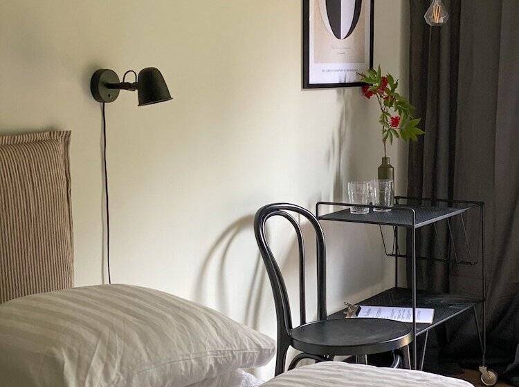 غرفة قياسية, Rallarhustruns