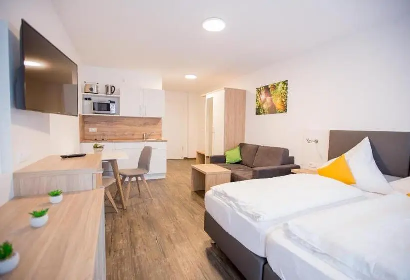 バルコニー付きデラックスルーム, Schoko Apartments