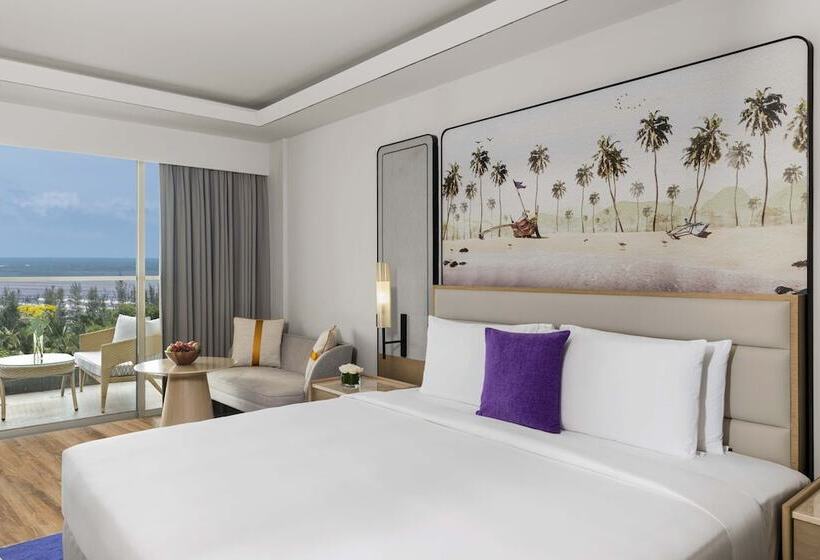 غرفة بريميوم مطلّة علي البحر, Vivanta Goa, Miramar