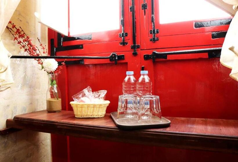 اتاق استاندارد با تخت بزرگ, Il Bàrraġ Farmhouse B&b Gozo Traditional Hospitality