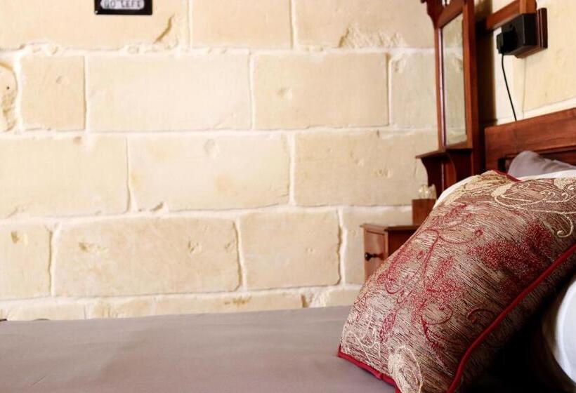 اتاق استاندارد, Il Bàrraġ Farmhouse B&b Gozo Traditional Hospitality
