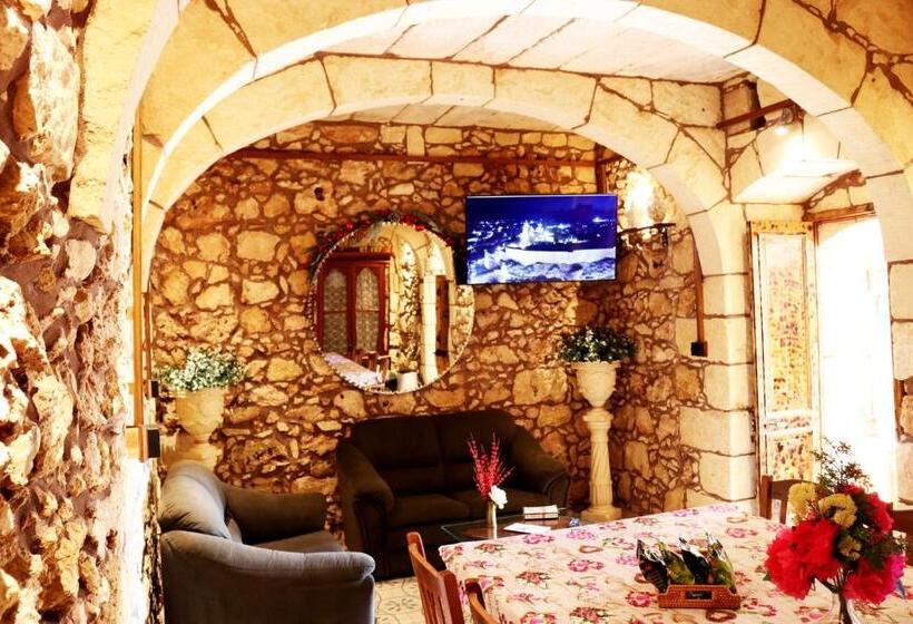 اتاق لوکس, Il Bàrraġ Farmhouse B&b Gozo Traditional Hospitality