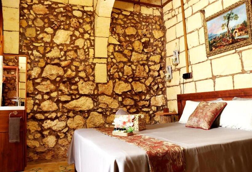 اتاق استاندارد با تخت بزرگ, Il Bàrraġ Farmhouse B&b Gozo Traditional Hospitality