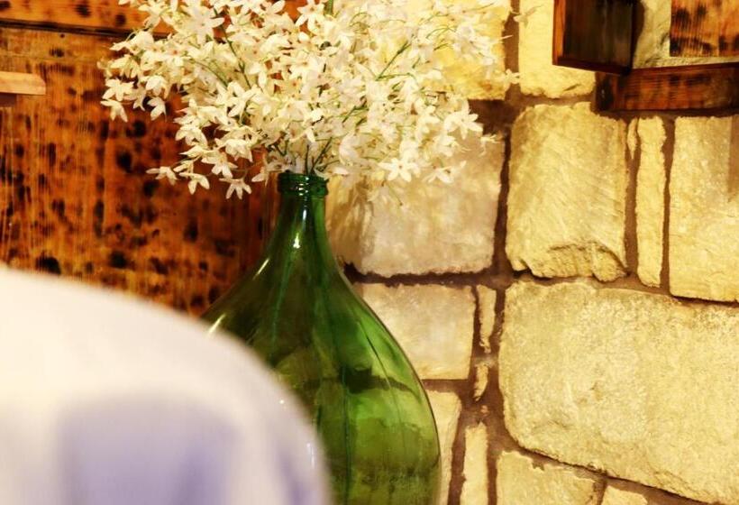 اتاق لوکس, Il Bàrraġ Farmhouse B&b Gozo Traditional Hospitality