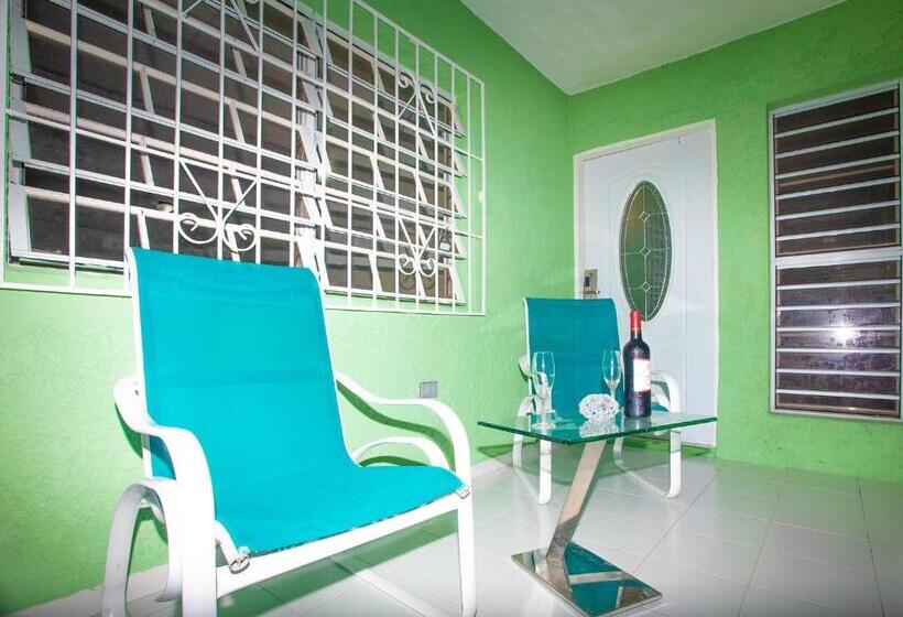 اتاق سوپریور با تخت بزرگ, Diamond Gem Residence