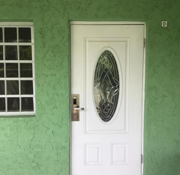 اتاق لوکس, Diamond Gem Residence