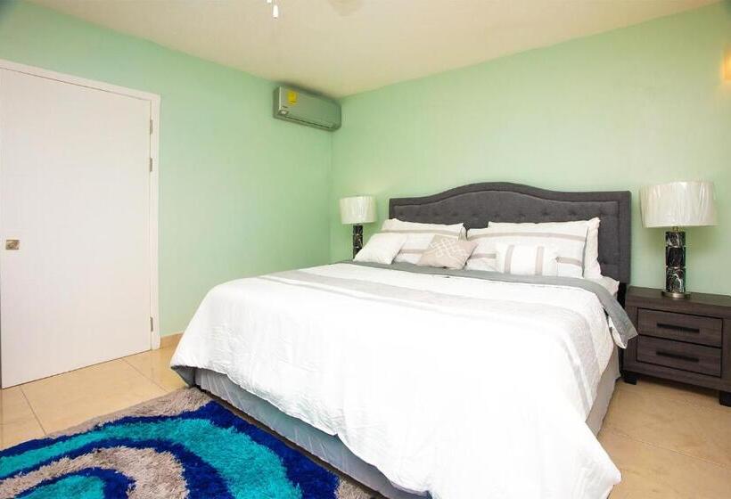 اتاق سوپریور با تخت بزرگ, Diamond Gem Residence