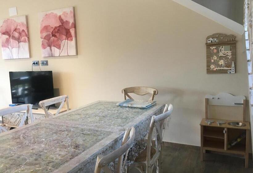 침실 4개 주택, Las Villas De Fuentidueña