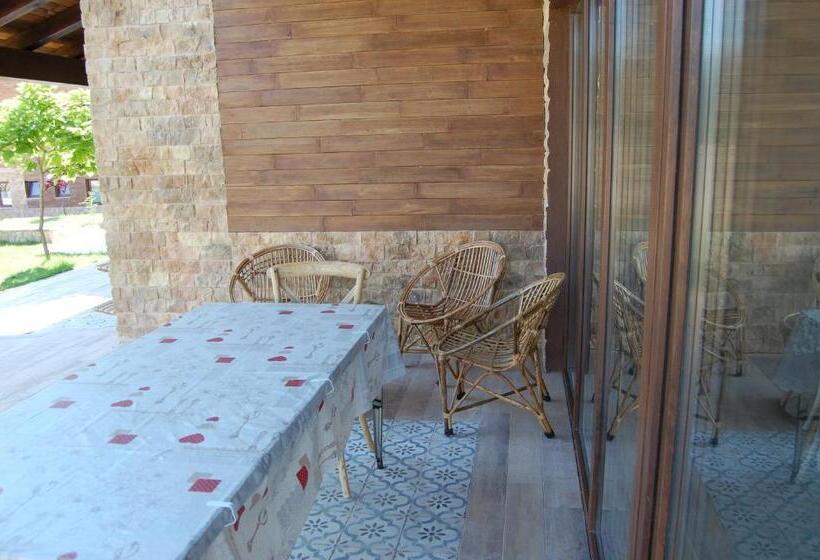 침실 4개 주택, Las Villas De Fuentidueña