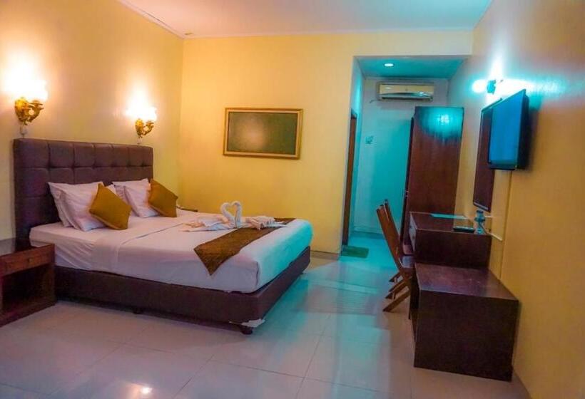 Deluxerum King Size Säng, Mandala Wisata