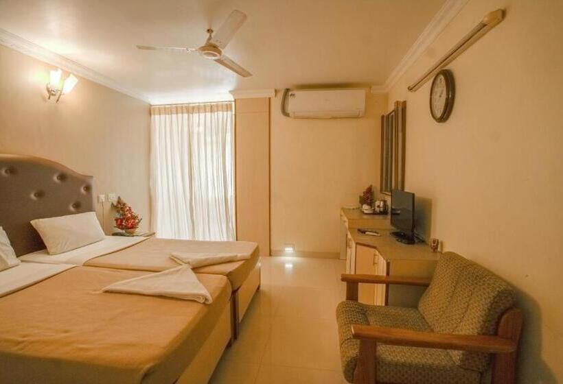 디럭스 룸, Udupi International