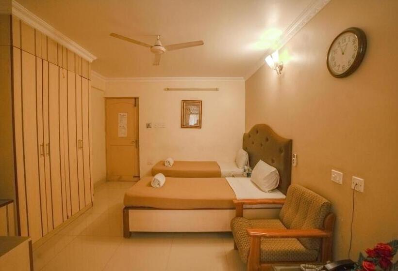 デラックスルーム, Udupi International