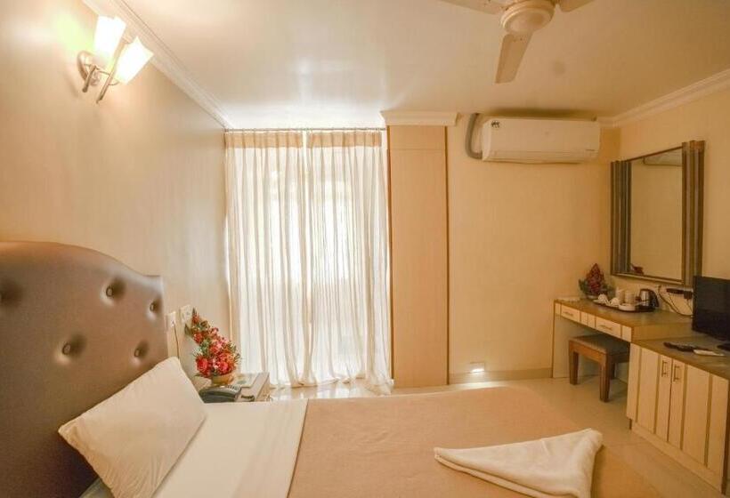 Номер Deluxe, Udupi International