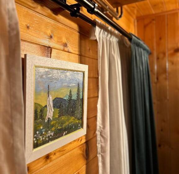 Апартаменты 2 Спальни, Pensiunea Ioana