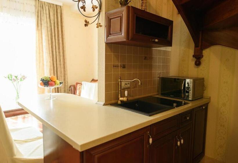 سوییت, Apart Hotel Chale Graal