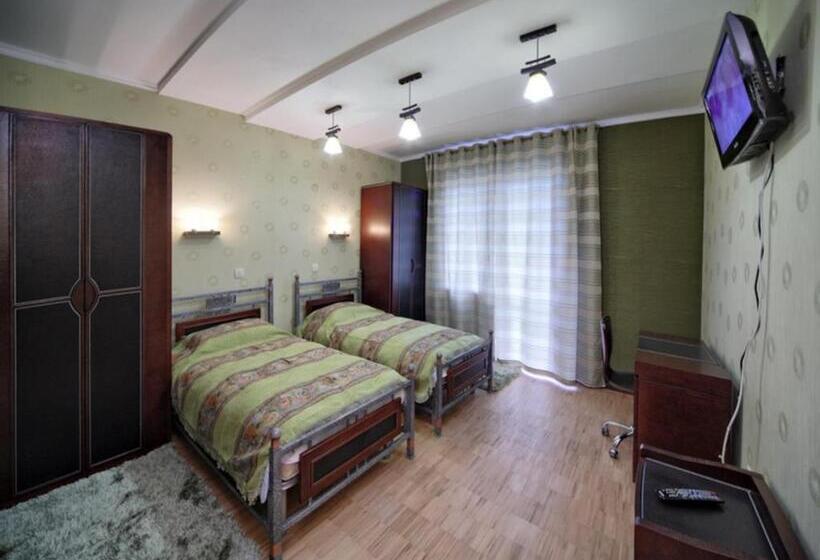 سوئیت رویال, Apart Hotel Chale Graal