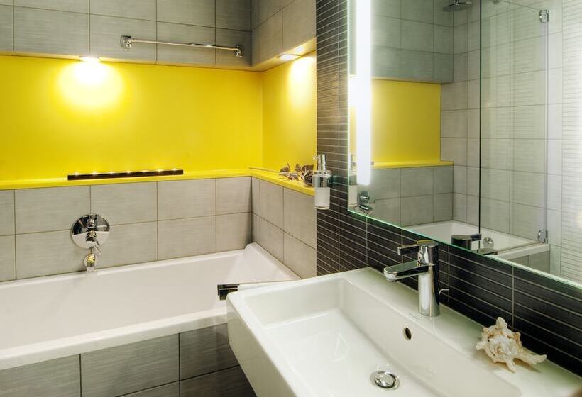 标准间, Aquacity Mountain View