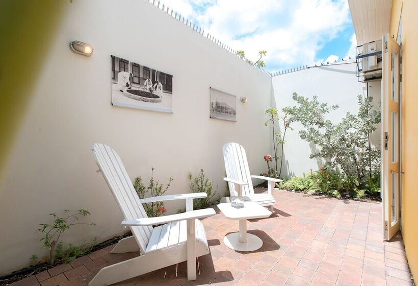 اتاق داخلی دلوکس, Boutique Hotel T Klooster