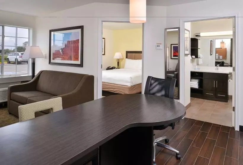 スイート, Candlewood Suites Beaumont, An Ihg