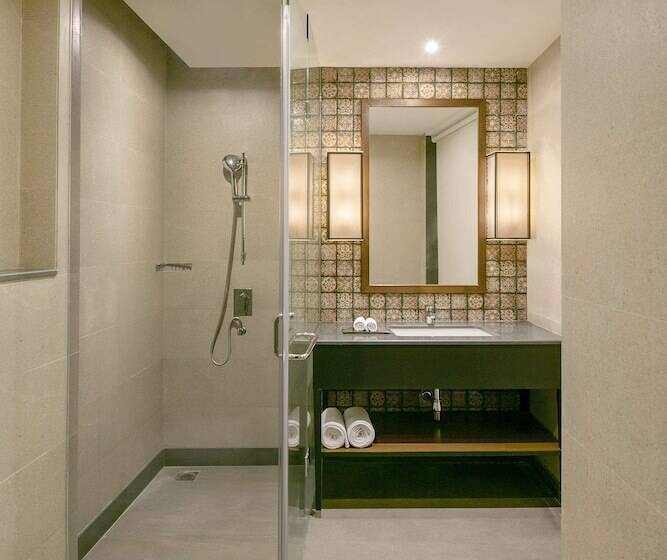Номер Deluxe, Country Inn & Suites By Radisson Jammu