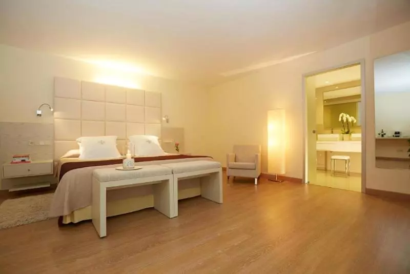 اتاق استاندارد با تخت بزرگ, Emery Hotel, Autograph Collection